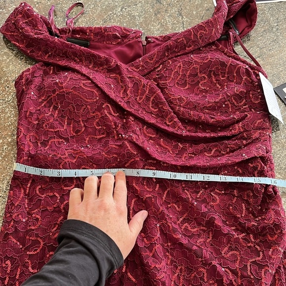 NWT Marina Burgundy Sequin Lace Floral Sheath Cap Sleeve Cocktail Dress Size 14 - Picture 7 of 14